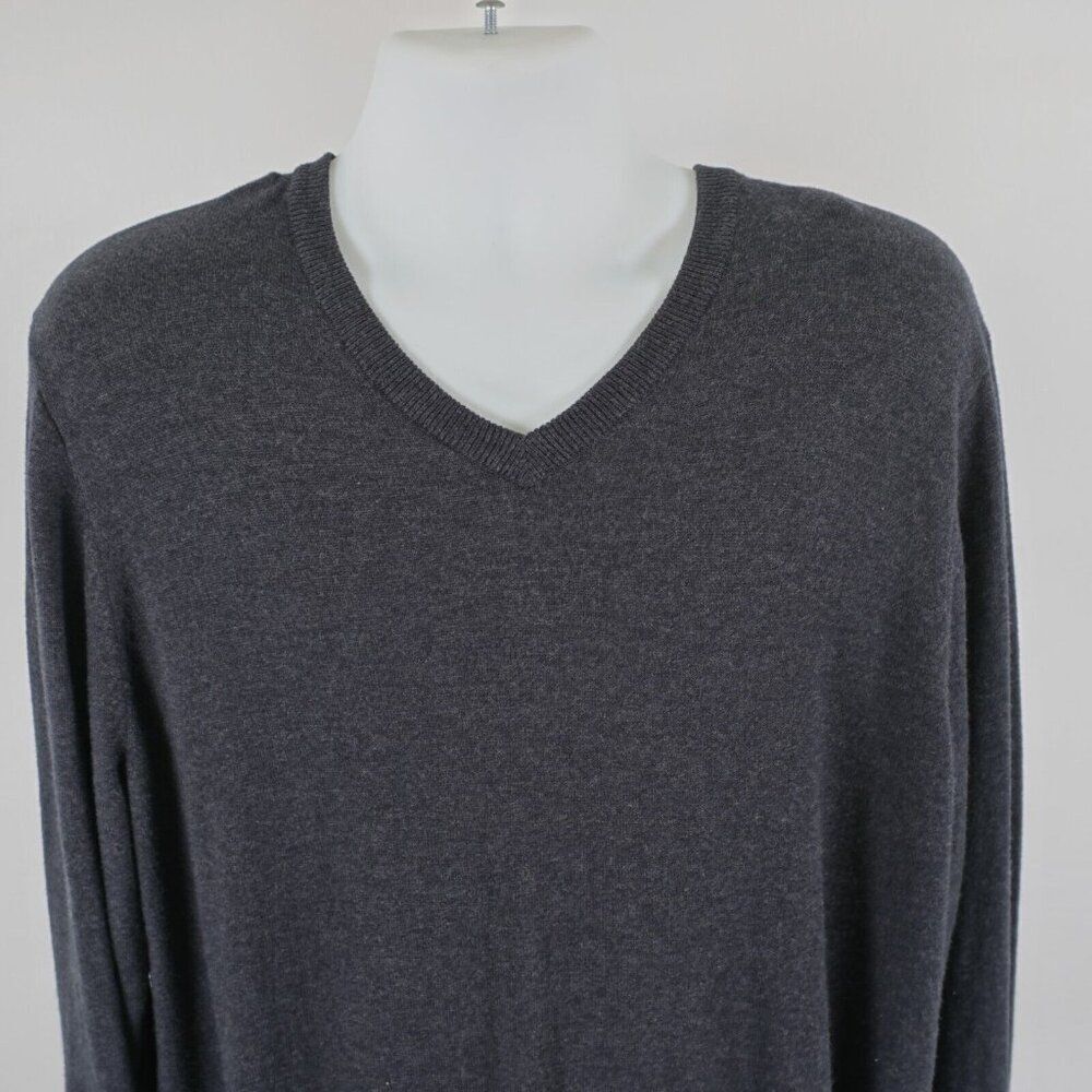 St. John's Bay Gray V-Neck Sweater Cotton Acrylic Long‎ Sleeve